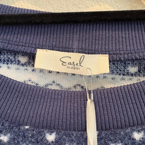 New Easel Sweatshirt Pullover Sweater Reindeer Upside Down Small Boho NWT - Picture 3 of 5